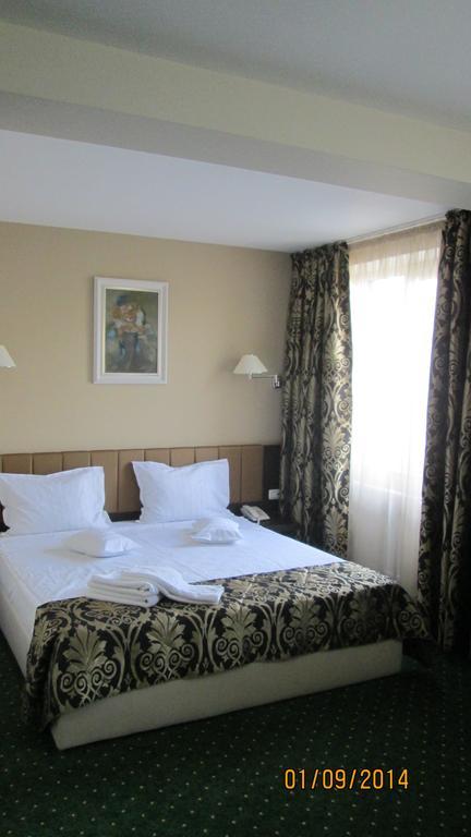 Hotel Bistrita Bacau Luaran gambar