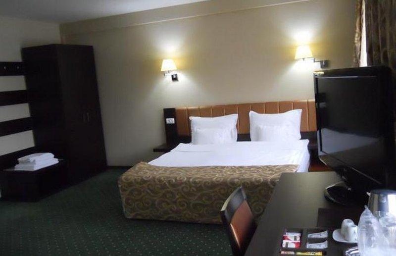 Hotel Bistrita Bacau Luaran gambar